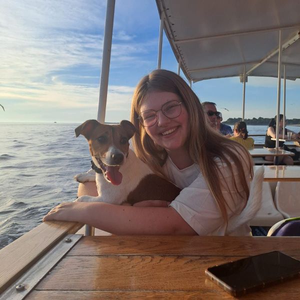 Huisdierenoppas Marlijn uit Emmen