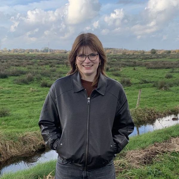 Huisdierenoppas Sanne uit Eelde