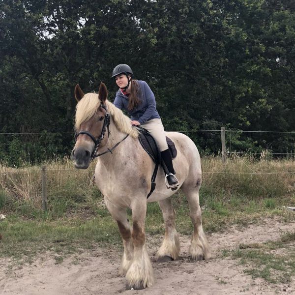 Huisdierenoppas Sanne uit Alphen Aan Den Rijn