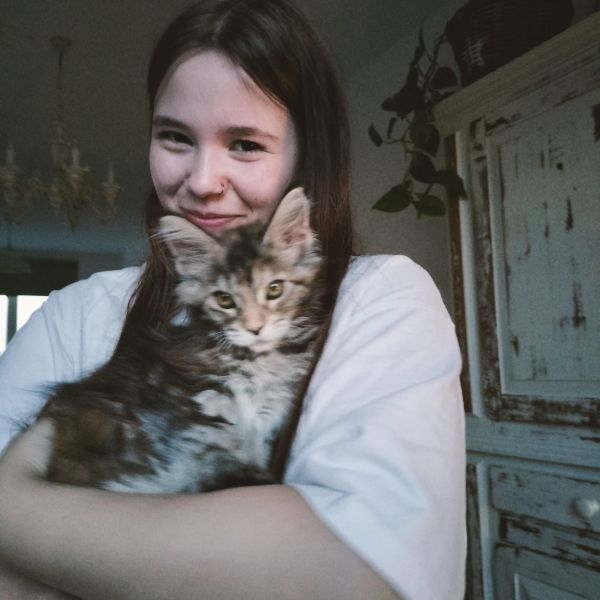 Huisdierenoppas Gizem uit Tilburg