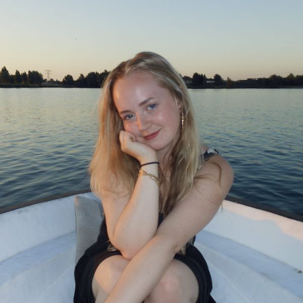 Huisdierenoppas Iris uit Utrecht