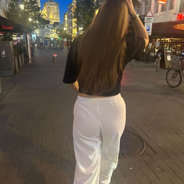 Huisdierenoppas Sanne uit Winkel