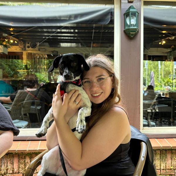 Huisdierenoppas Emily uit Heumen
