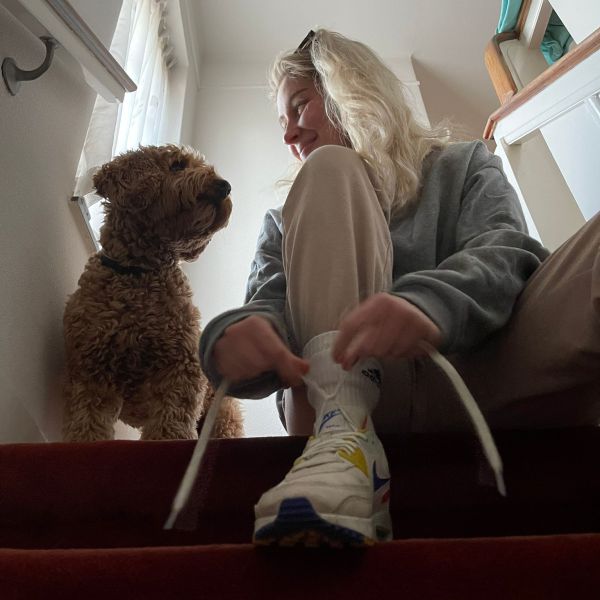 Huisdierenoppas Loes uit Hengelo