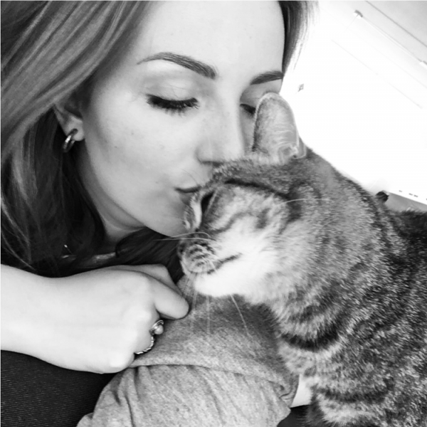 Huisdierenoppas Demi uit Krimpen Aan Den Ijssel