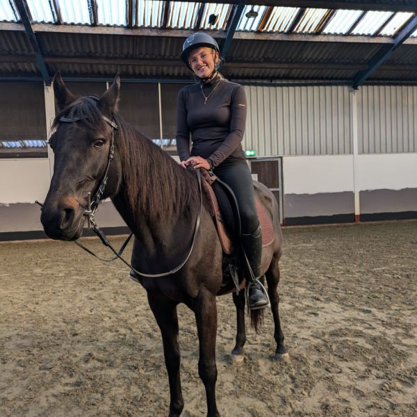 Huisdierenoppas Jasmijn uit Zoetermeer