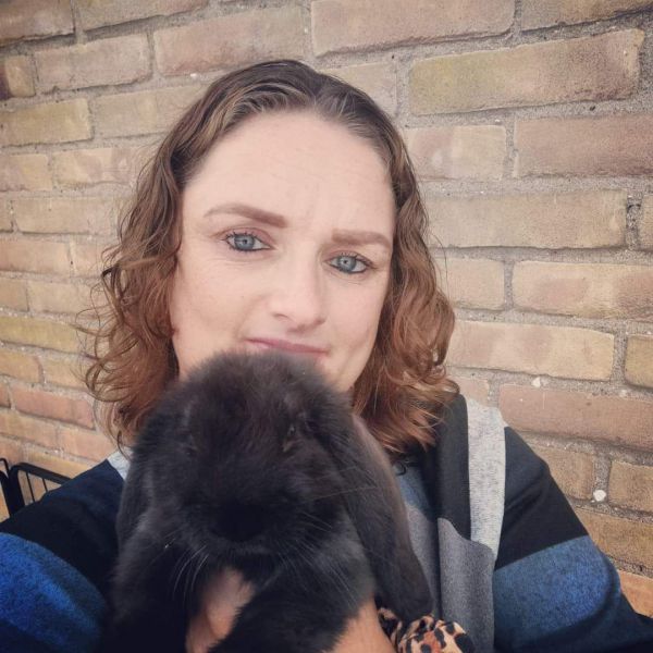Huisdierenoppas Esmee uit Bruinisse