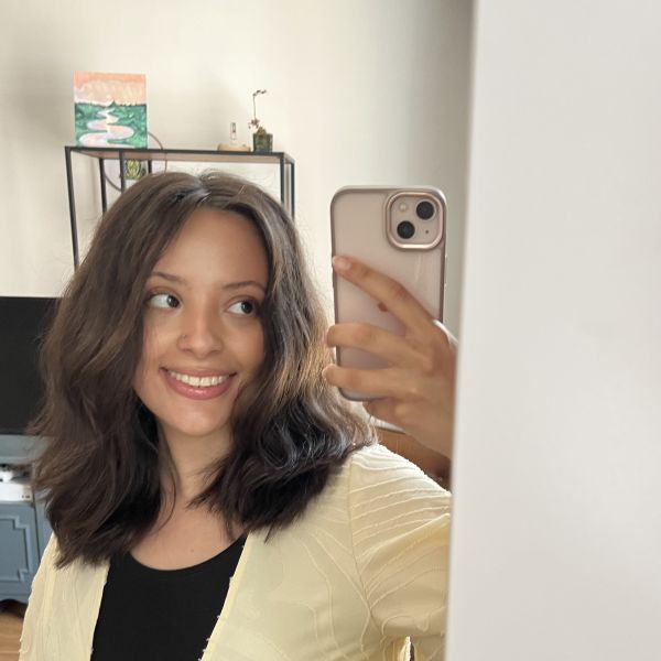 Huisdierenoppas Safia uit Den Haag