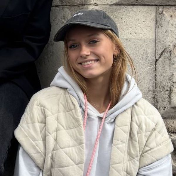 Huisdierenoppas Hannah uit Aerdenhout