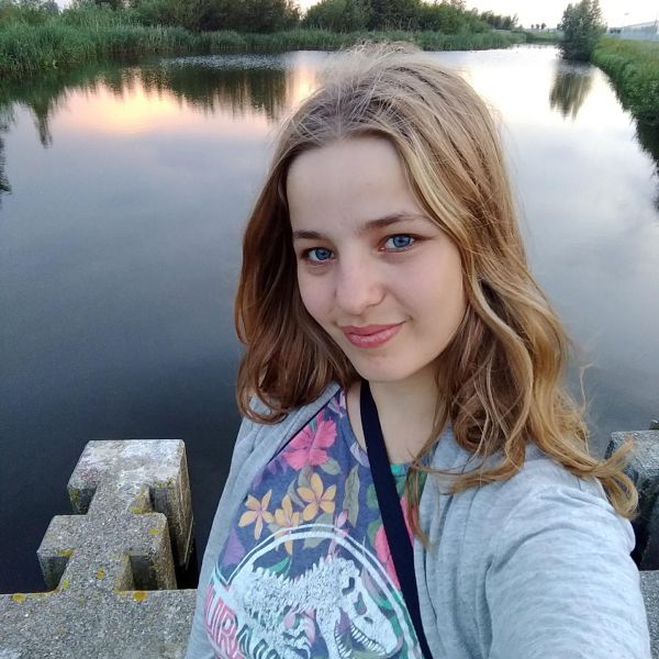 Huisdierenoppas Esther uit Delft