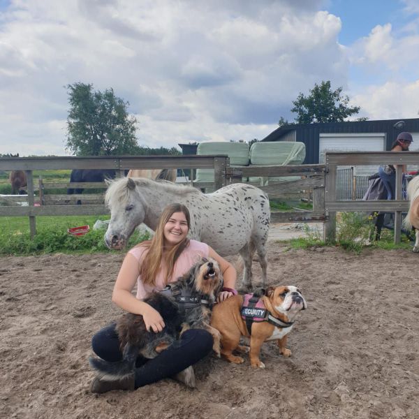 Huisdierenoppas Lindsey uit Westzaan