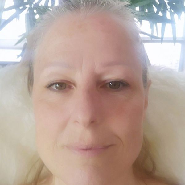 Huisdierenoppas Mirjam uit Oosterhout