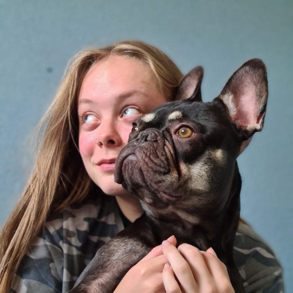 Huisdierenoppas Alysia uit Bergen Op Zoom