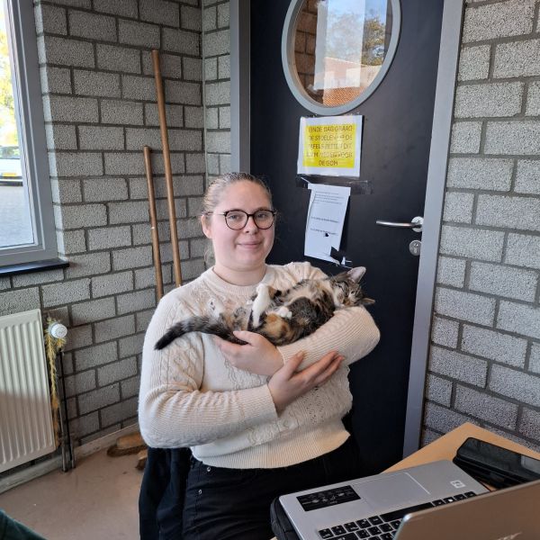 Huisdierenoppas Marloes uit Delft