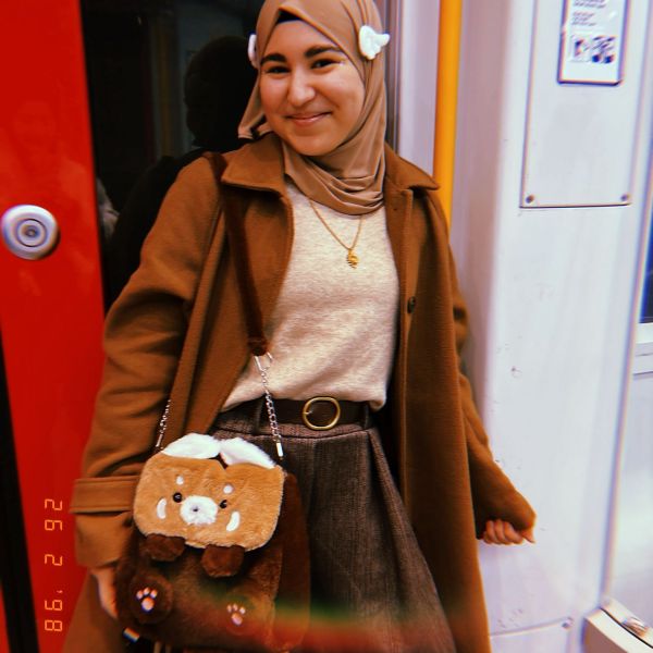 Huisdierenoppas Rabia Nur uit Amsterdam