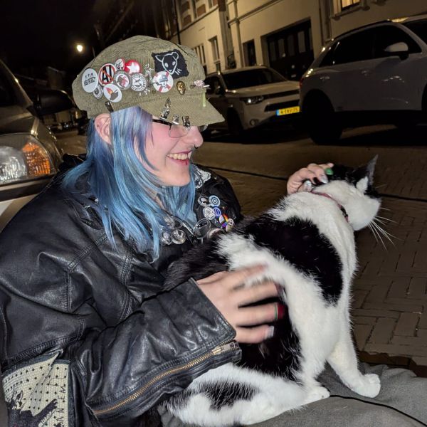 Huisdierenoppas Monica uit Arnhem