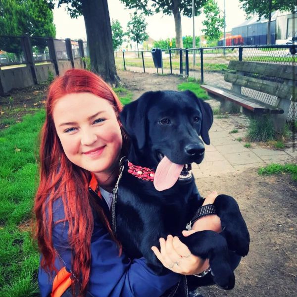 Huisdierenoppas Eline uit Geldrop