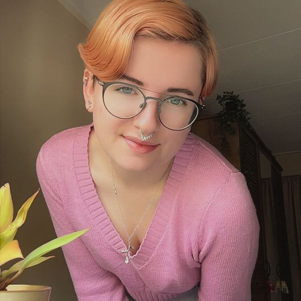 Huisdierenoppas Eva uit Groesbeek