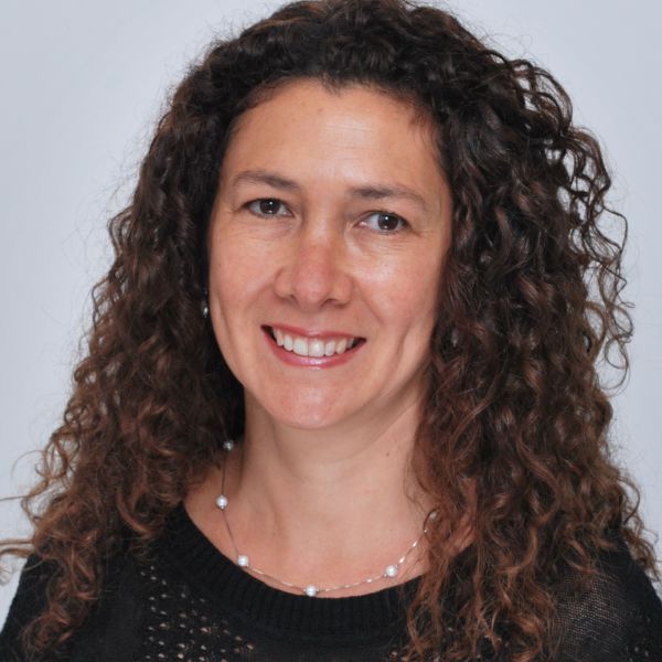 Huisdierenoppas Lisa uit Den Haag