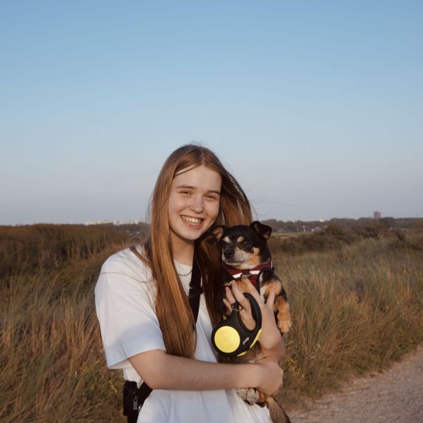 Hondenoppas Ninthe uit Middelburg