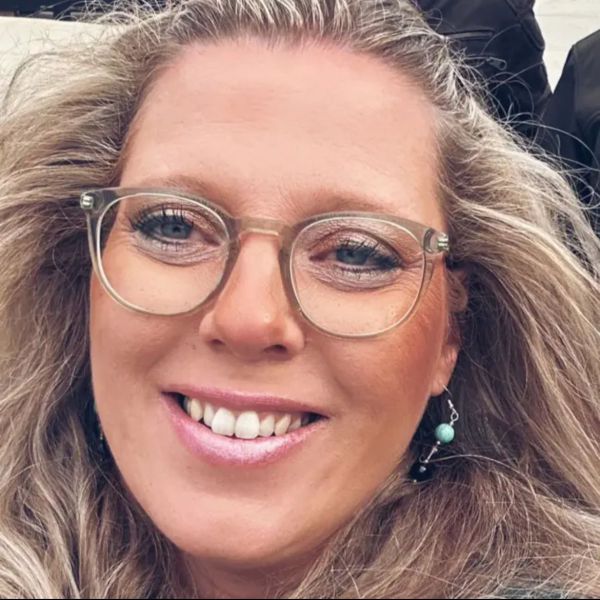 Huisdierenoppas Jolanda uit Maassluis