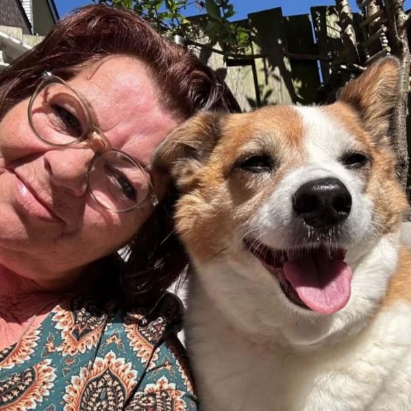 Huisdierenoppas Anita uit Rozenburg