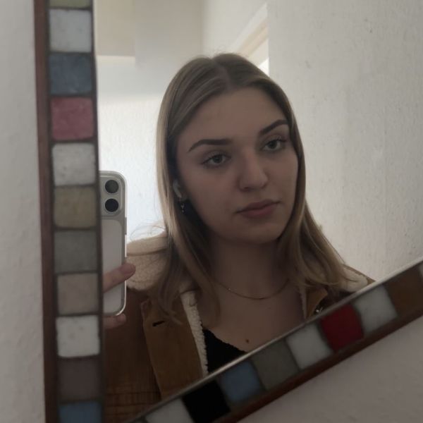 Huisdierenoppas Maya uit Grou