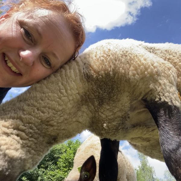 Bono, Jaap, Anna uit Oisterwijk zoekt een huisdierenoppas