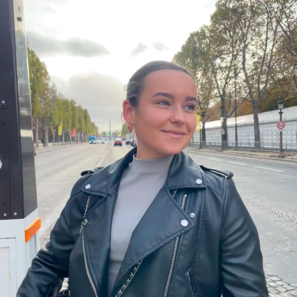 Huisdierenoppas kiki uit Maastricht