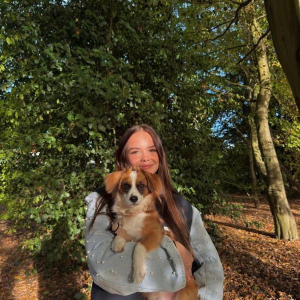 Huisdierenoppas Noémie uit Drachten