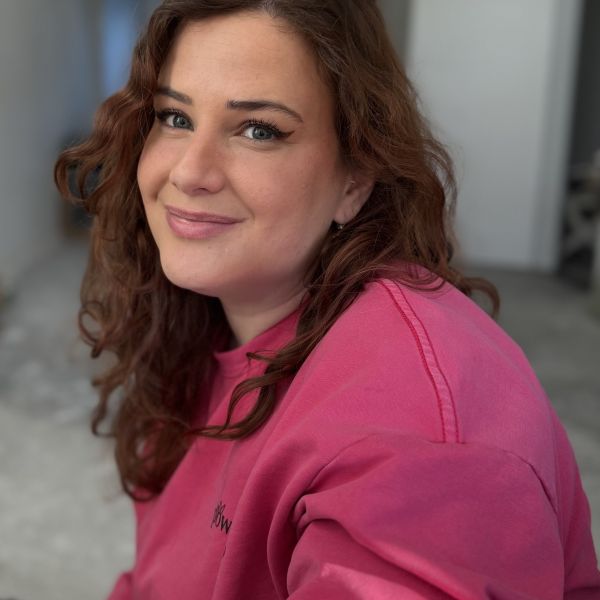 Huisdierenoppas Anne uit Berghem