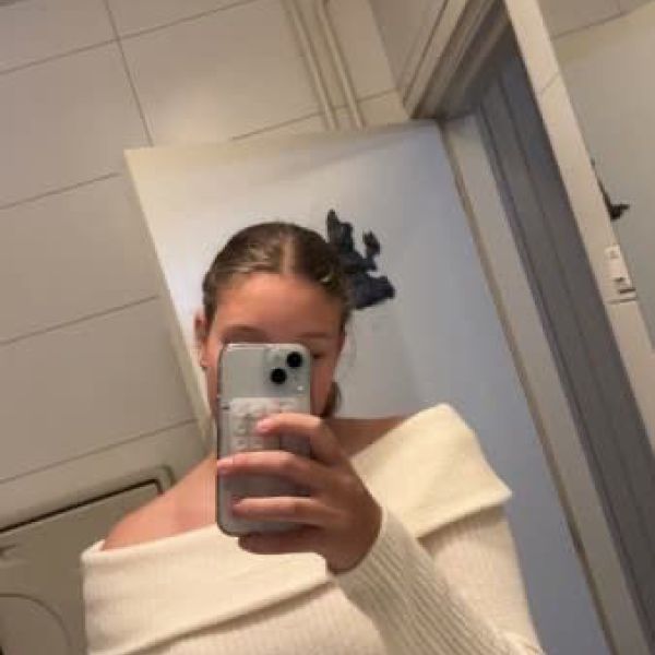 Huisdierenoppas Lieke uit Elst