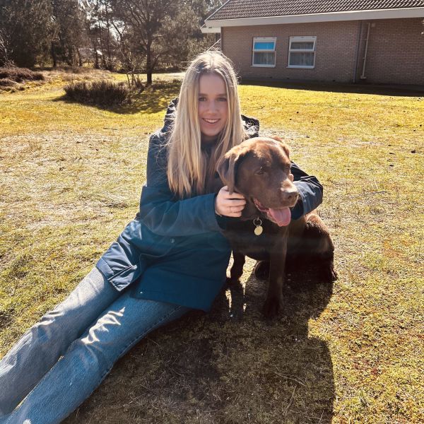 Hondenoppas Maud uit Berkel En Rodenrijs