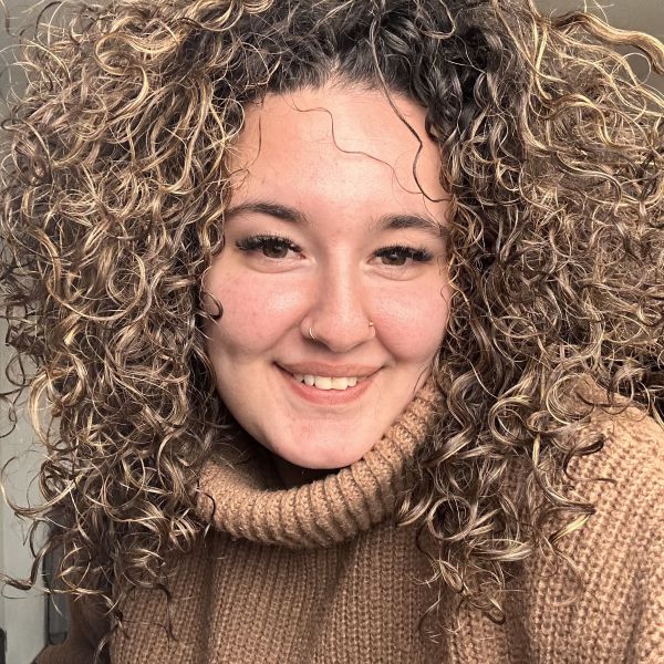 Huisdierenoppas Sharon uit Almere