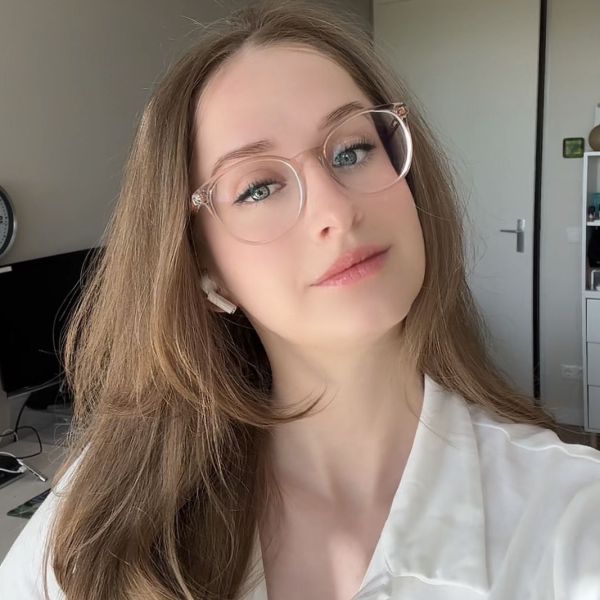 Huisdierenoppas Laure uit Rhoon