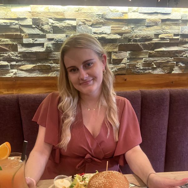 Huisdierenoppas Saranne uit Deventer