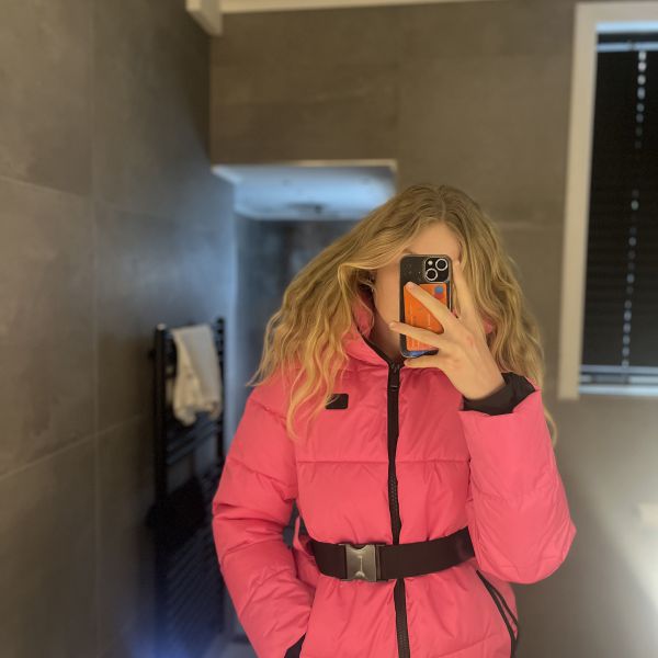 Huisdierenoppas Karolein uit Stellendam