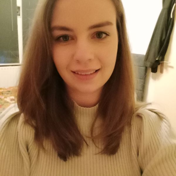 Huisdierenoppas Dominique uit Hengelo