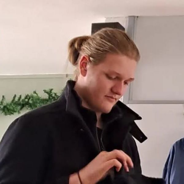 Huisdierenoppas Leon uit Alkmaar