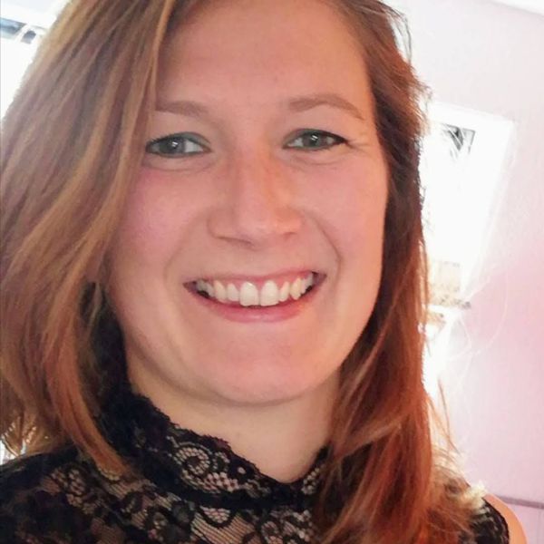 Huisdierenoppas Meike uit Didam