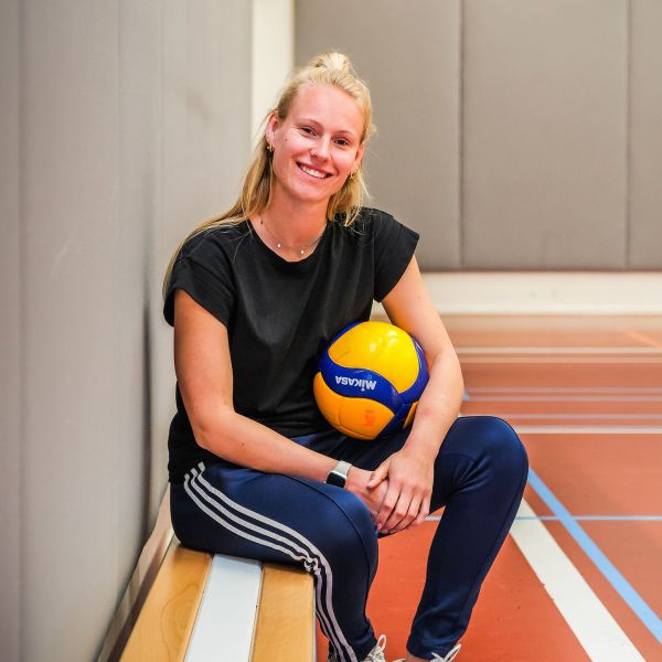Huisdierenoppas Sanne uit Den Haag