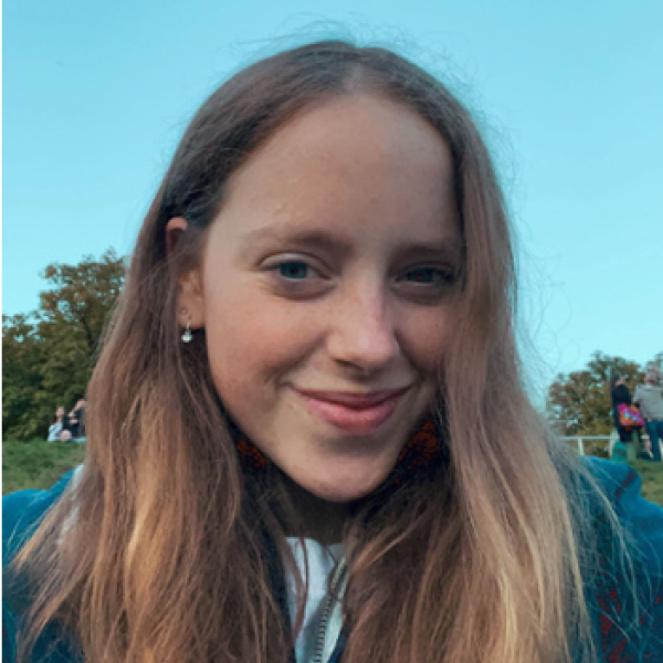 Huisdierenoppas Eva uit 'S-Graveland