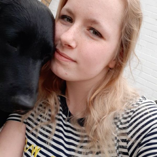 Huisdierenoppas Lyanne uit Heel