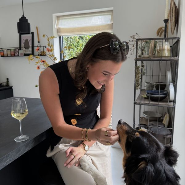 Huisdierenoppas Isa uit Zwolle