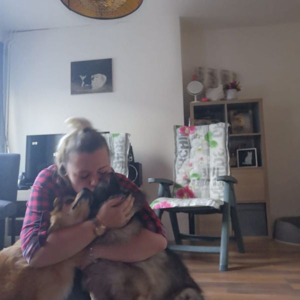 Huisdierenoppas Sanne uit Vlaardingen