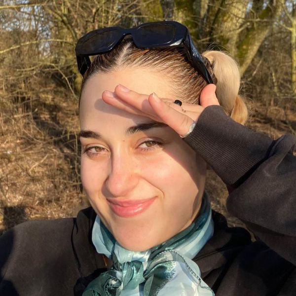 Huisdierenoppas Eva uit Arnhem