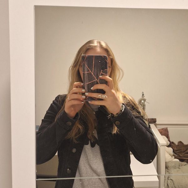 Huisdierenoppas Lilian uit Loenen